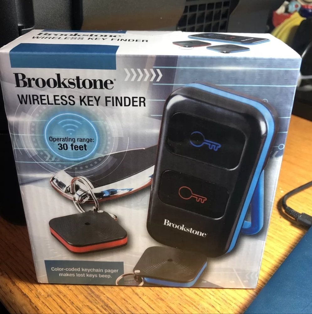 Brookstone Wireless Key Finder, Operating Range 30' NEW